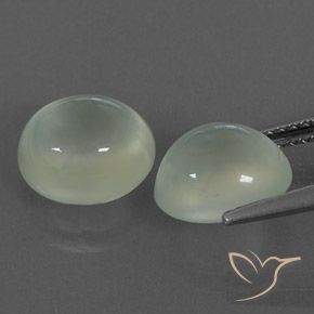 Shop natural 6.26ct Light Hazel Green    プレナイト gems, 楕円形, from 南アフリカ at GemSelect. In stock, global shipping!