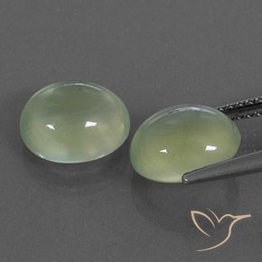 Shop natural 5.10ct Pale Pear Green  プレナイト gems, 楕円形, from 南アフリカ at GemSelect. In stock, global shipping!