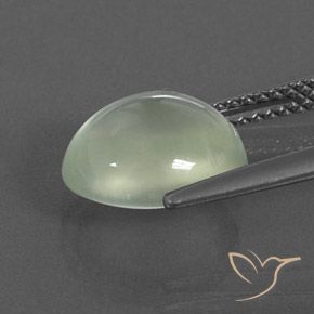 3.91カラットの天然Yellow Green プレナイト、楕円形、透明/半透明