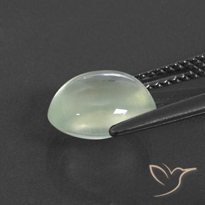2.92カラットの天然Light Yellowish Green プレナイト、楕円形、透明/半透明