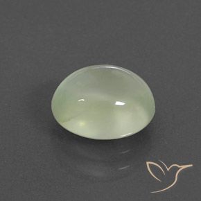 2.60カラットの天然Medium Green プレナイト、楕円形、透明/半透明