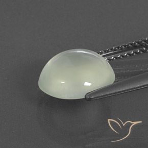 2.83カラットの天然Warm Light Green プレナイト、楕円形、透明/半透明