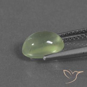 1.69カラットの天然Medium Green プレナイト、楕円形、透明