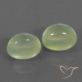 Shop natural 5.43ct Medium Green  プレナイト gems, 楕円形, from 南アフリカ at GemSelect. In stock, global shipping!