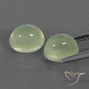 Shop natural 4.71ct Medium Green  プレナイト gems, 楕円形, from 南アフリカ at GemSelect. In stock, global shipping!