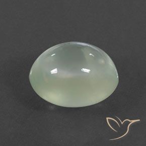 3.38カラットの天然Olive Green プレナイト、楕円形、透明/半透明