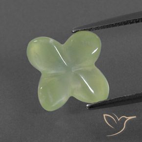 5.10ct 天然 Pale Pear Green  プレナイト, フラワーカット, 透明/半透明