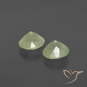 Shop natural 3.61ct 灰色がかった緑 プレナイト gems, ラウンド, from 南アフリカ at GemSelect. In stock, global shipping!