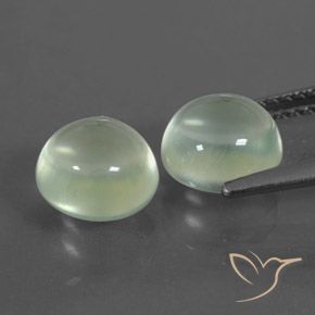 Shop natural 4.40ct イエローグリーン プレナイト gems, ラウンド, from 南アフリカ at GemSelect. In stock, global shipping!