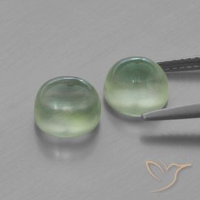 Shop natural 4.75ct 薄いイエローグリーン プレナイト gems, ラウンド, from 南アフリカ at GemSelect. In stock, global shipping!