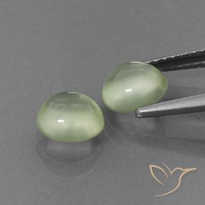 Shop natural 2.33ct 薄いグリーン プレナイト gems, ラウンド, from 南アフリカ at GemSelect. In stock, global shipping!