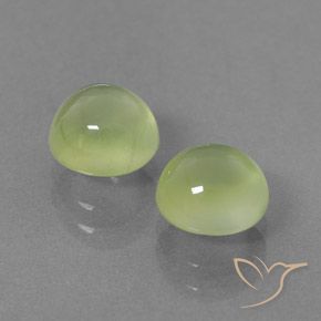 Shop natural 3.37ct ライトグリーン プレナイト gems, ラウンド, from 南アフリカ at GemSelect. In stock, global shipping!