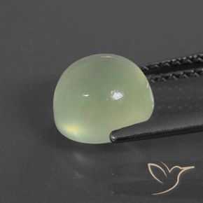 2.37カラットの天然薄いペアーグリーンプレナイト、ラウンド、透明
