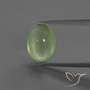2.91ct 天然 ライムグリーン プレナイト, 楕円形, 透明