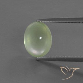 2.94ct 天然 薄いグリーン プレナイト, 楕円形, 透明