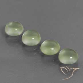 Shop natural 4.55ct 薄いペアーグリーン プレナイト gems, ラウンド, from 南アフリカ at GemSelect. In stock, global shipping!