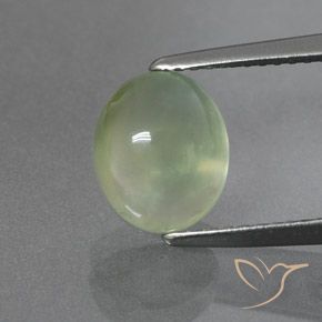 2.94ct 天然 薄いグリーン プレナイト, 楕円形, 透明