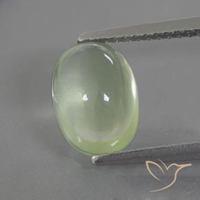 2.44ct 天然 薄いペアーグリーン プレナイト, 楕円形, 透明