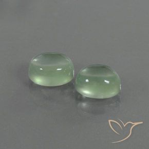 Shop natural 4.03ct ライトグリーン プレナイト gems, 楕円形, from 南アフリカ at GemSelect. In stock, global shipping!