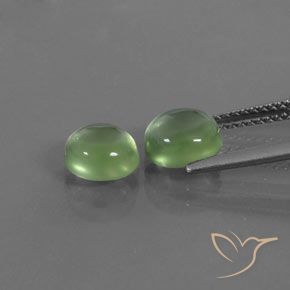Shop natural 2.86ct ペアーグリーン プレナイト gems, 楕円形, from 南アフリカ at GemSelect. In stock, global shipping!