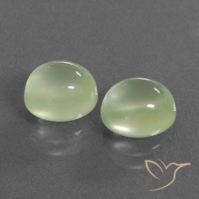 Shop natural 5.78ct 薄いペアーグリーン プレナイト gems, 楕円形, from 南アフリカ at GemSelect. In stock, global shipping!