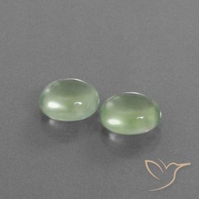 Shop natural 4.16ct 黄みがかったグリーン プレナイト gems, 楕円形, from 南アフリカ at GemSelect. In stock, global shipping!