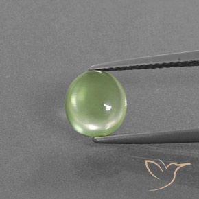 1.86ct 天然 薄いペアーグリーン プレナイト, 楕円形, 透明