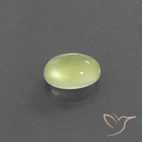 1.75カラットの天然薄いレモンイエロープレナイト、楕円形、透明/半透明