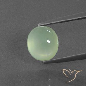 3.11ct 天然 薄いイエローグリーン プレナイト, 楕円形, 透明/半透明