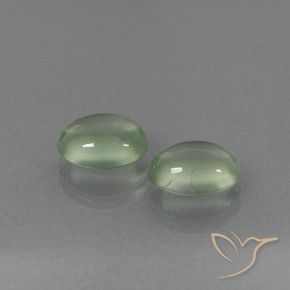 Shop natural 4.18ct ミディアムグリーン プレナイト gems, 楕円形, from 南アフリカ at GemSelect. In stock, global shipping!