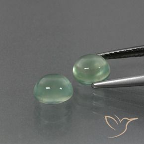 Shop natural 2.53ct 薄いミント プレナイト gems, 楕円形, from 南アフリカ at GemSelect. In stock, global shipping!