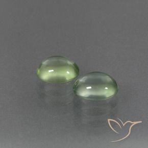 Shop natural 2.36ct ペアーグリーン プレナイト gems, 楕円形, from 南アフリカ at GemSelect. In stock, global shipping!