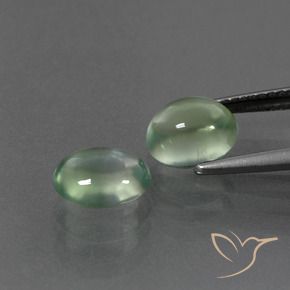 Shop natural 3.59ct ライトグリーン プレナイト gems, 楕円形, from 南アフリカ at GemSelect. In stock, global shipping!