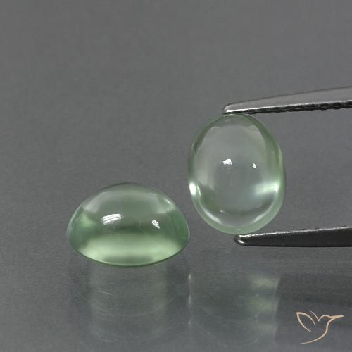 Shop natural 3.47ct ライトグリーン プレナイト gems, 楕円形, from 南アフリカ at GemSelect. In stock, global shipping!