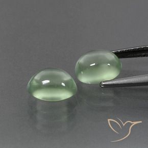 Shop natural 3.47ct ライトグリーン プレナイト gems, 楕円形, from 南アフリカ at GemSelect. In stock, global shipping!