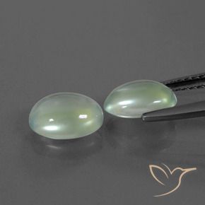 Shop natural 2.66ct 薄いイエローグリーン プレナイト gems, 楕円形, from 南アフリカ at GemSelect. In stock, global shipping!