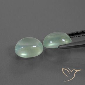 Shop natural 2.74ct 薄いペアーグリーン プレナイト gems, 楕円形, from 南アフリカ at GemSelect. In stock, global shipping!