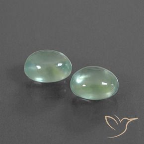 Shop natural 2.91ct 薄いミントグリーン プレナイト gems, 楕円形, from 南アフリカ at GemSelect. In stock, global shipping!