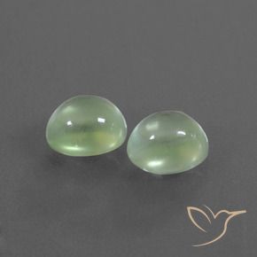 Shop natural 2.91ct 薄いライムグリーン プレナイト gems, 楕円形, from 南アフリカ at GemSelect. In stock, global shipping!