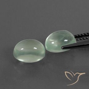 Shop natural 4.28ct 非常に薄い黄緑 プレナイト gems, 楕円形, from 南アフリカ at GemSelect. In stock, global shipping!