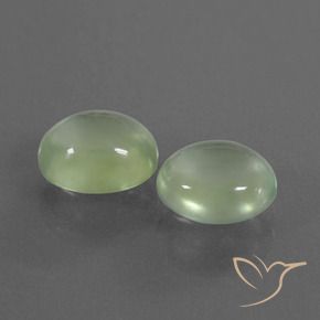 Shop natural 4.39ct 薄いペアーグリーン プレナイト gems, 楕円形, from 南アフリカ at GemSelect. In stock, global shipping!