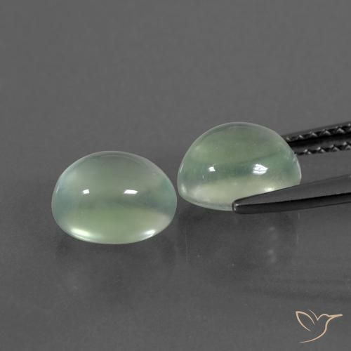 Shop natural 3.70ct 非常に薄い緑 プレナイト gems, 楕円形, from 南アフリカ at GemSelect. In stock, global shipping!