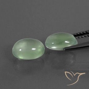 Shop natural 3.62ct 薄いペアーグリーン プレナイト gems, 楕円形, from 南アフリカ at GemSelect. In stock, global shipping!