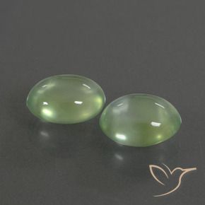 Shop natural 3.94ct ミディアムグリーン プレナイト gems, 楕円形, from 南アフリカ at GemSelect. In stock, global shipping!
