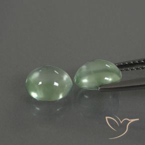 Shop natural 3.18ct 薄いイエローグリーン プレナイト gems, 楕円形, from 南アフリカ at GemSelect. In stock, global shipping!