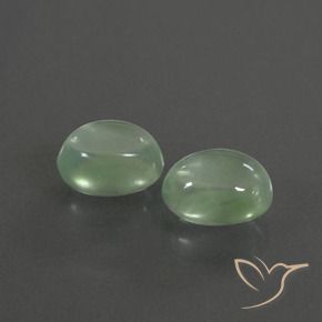 Shop natural 3.04ct ウォームグリーン プレナイト gems, 楕円形, from 南アフリカ at GemSelect. In stock, global shipping!