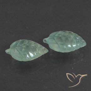 Shop natural 13.88ct クールグリーン プレナイト gems, ファンシー, from 南アフリカ at GemSelect. In stock, global shipping!