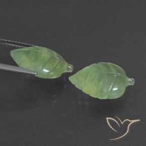 Shop natural 12.85ct ミディアムグリーン プレナイト gems, ファンシー, from 南アフリカ at GemSelect. In stock, global shipping!