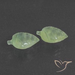 Shop natural 8.38ct 薄いペアーグリーン プレナイト gems, ファンシー, from 南アフリカ at GemSelect. In stock, global shipping!