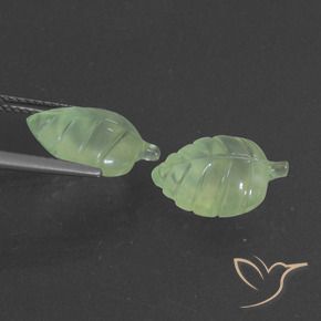 Shop natural 8.38ct 薄いペアーグリーン プレナイト gems, ファンシー, from 南アフリカ at GemSelect. In stock, global shipping!